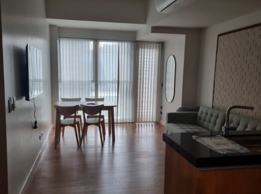 The Seasons 1BR Condo for Sale BGC