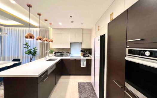 The Suites 2BR Condo for Sale in BGC | PROPERTY CODE: DS88-004251