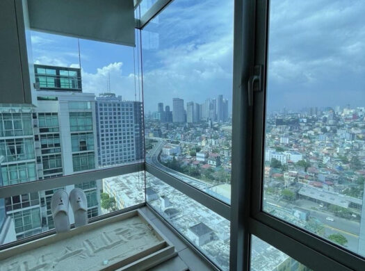 Sapphire Residences 2BR Condo for Sale | PROPERTY CODE: DS88-004380