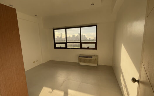 Icon Residences Condo for Sale in BGC